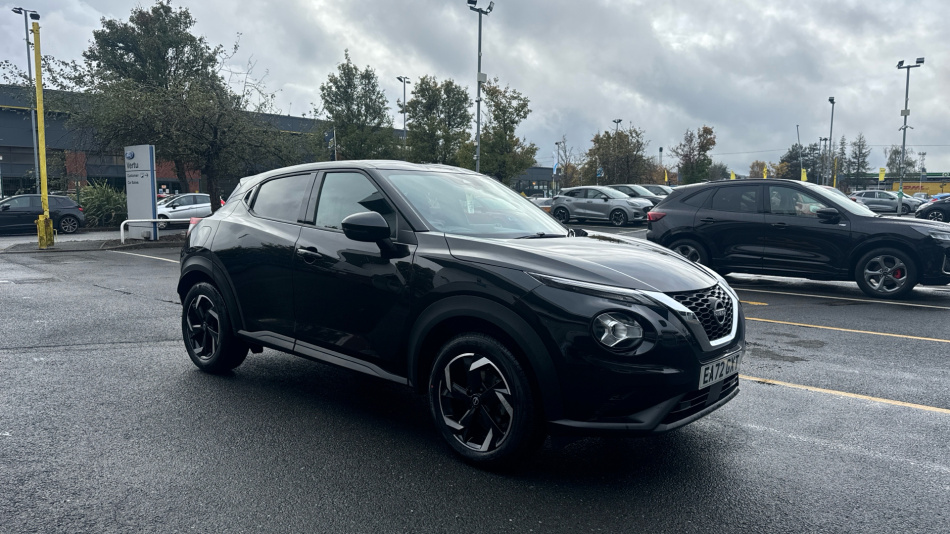 Nissan Juke 1.0 DiG-T 114 N-Connecta 5dr DCT Petrol Hatchback